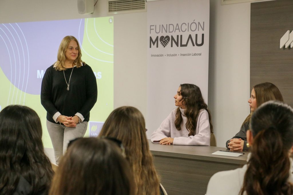Paula Zanetti, Directora del Área de Informática en Monlau FP