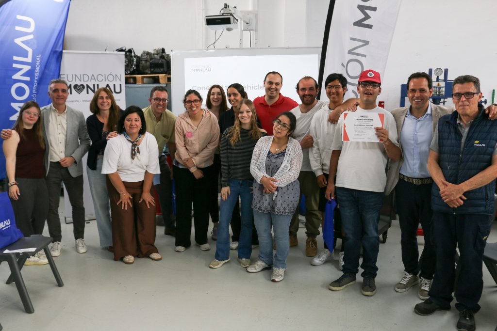 Fundación Monlau y AURA impulsan la inclusión a través del aprendizaje práctico